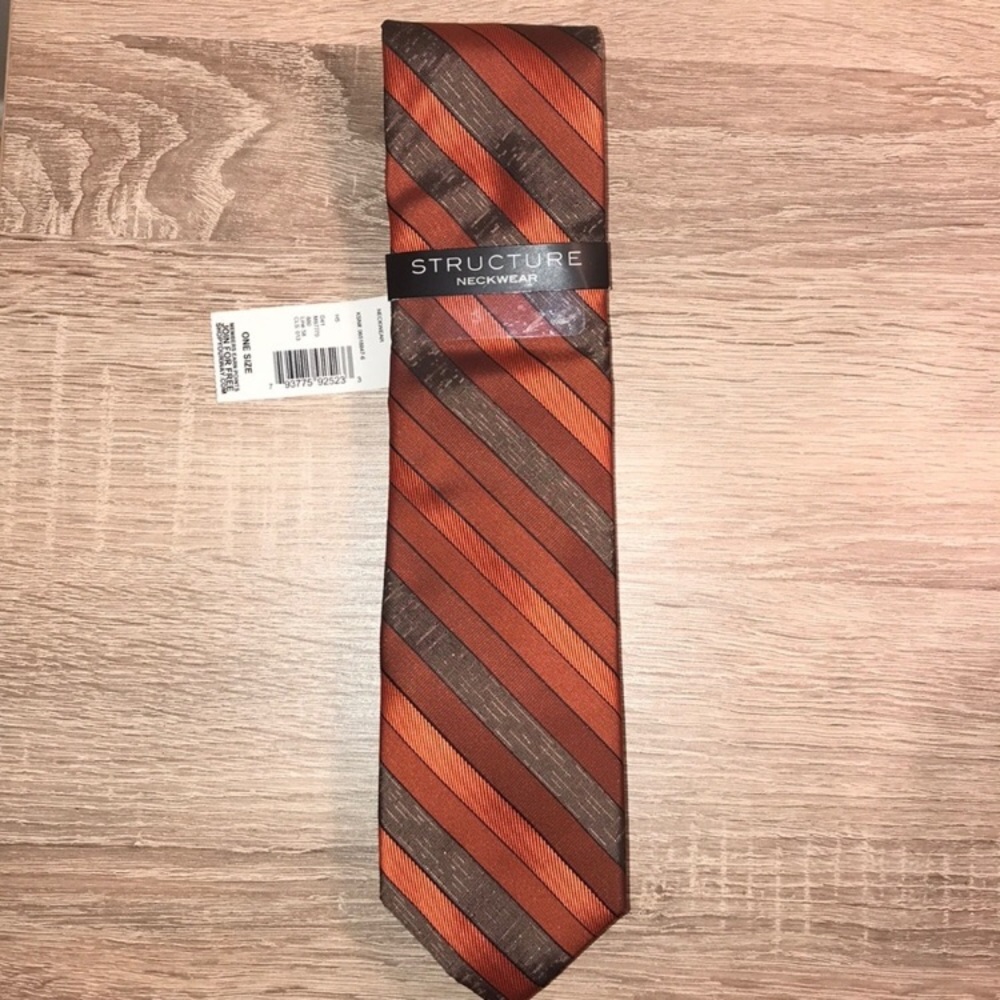 NEW STRUCTURE TIE